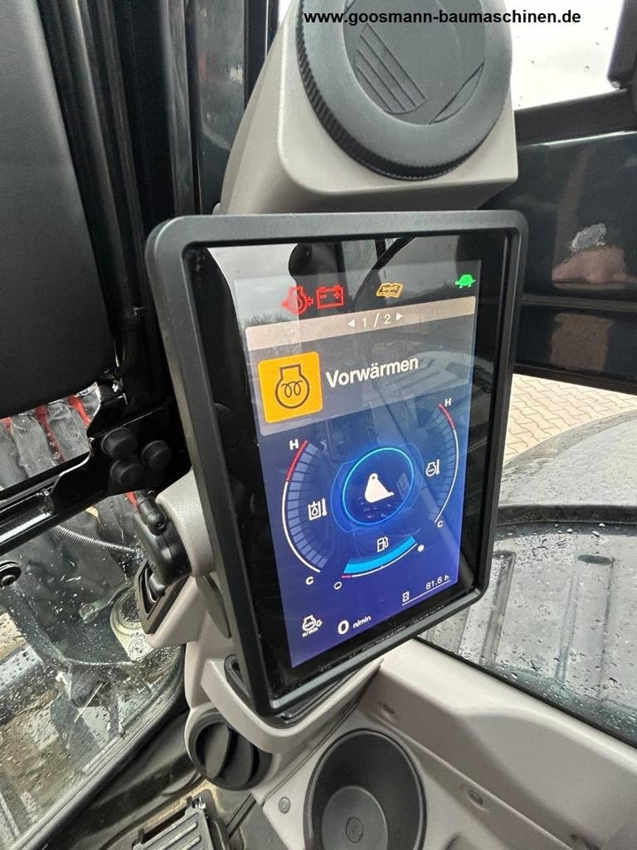 Kubota KX 060-5  - Minikotró: 5 kép. Kubota KX 060-5  - Minikotró: 5 kép.