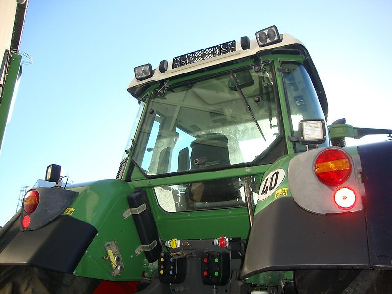 Fendt Fendt 714 Vario TMS - Traktor: 5 kép. Fendt Fendt 714 Vario TMS - Traktor: 5 kép.