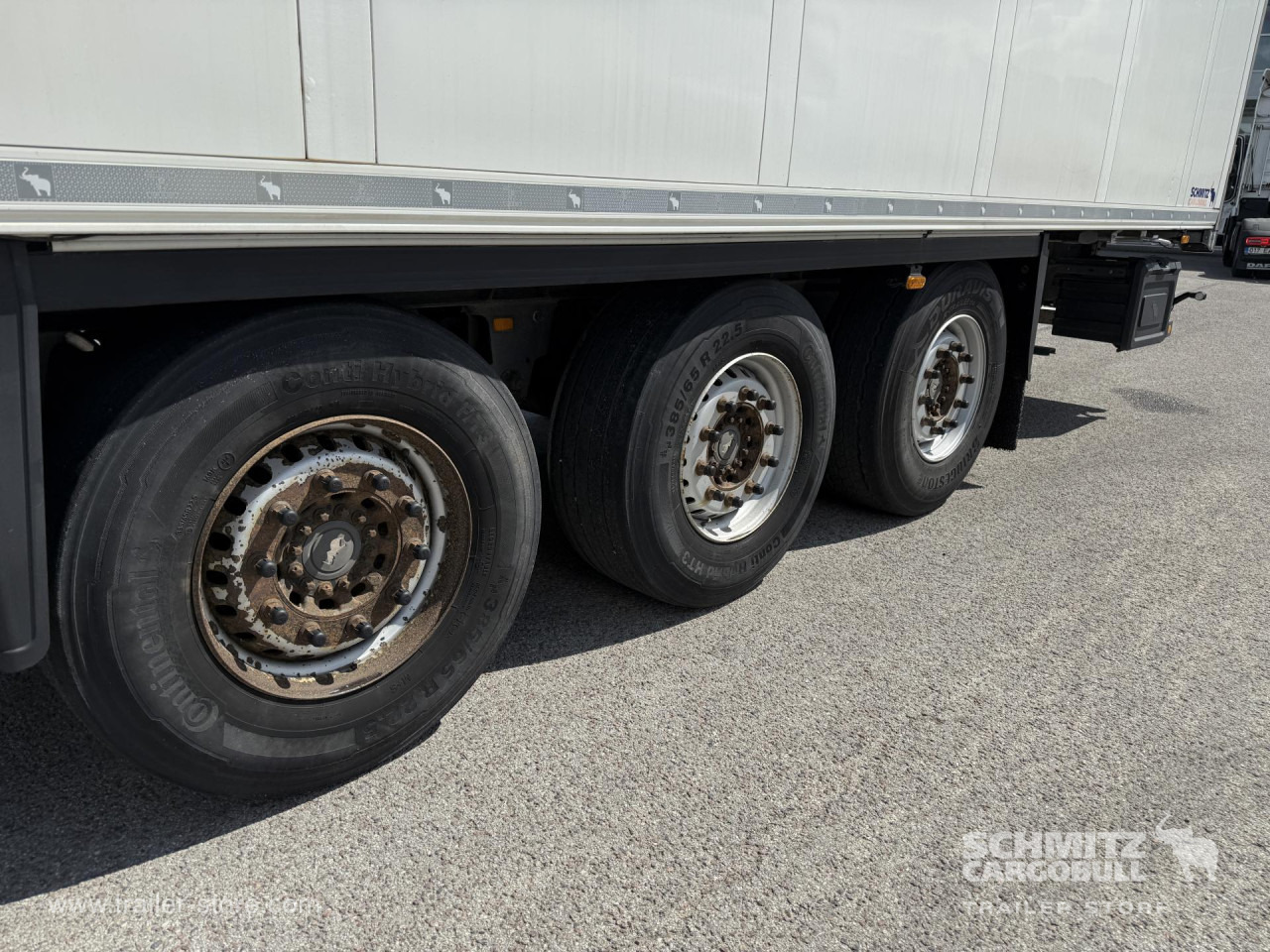 SCHMITZ Reefer Standard Double deck - Félpótkocsi hőszigetelt: 5 kép. SCHMITZ Reefer Standard Double deck - Félpótkocsi hőszigetelt: 5 kép.