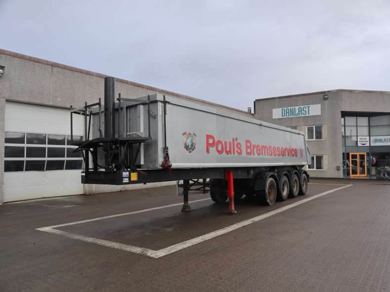 ATM Tipper/Kipper/Tiptrailer 35 m³ - Félpótkocsi billenőplatós: 1 kép. ATM Tipper/Kipper/Tiptrailer 35 m³ - Félpótkocsi billenőplatós: 1 kép.