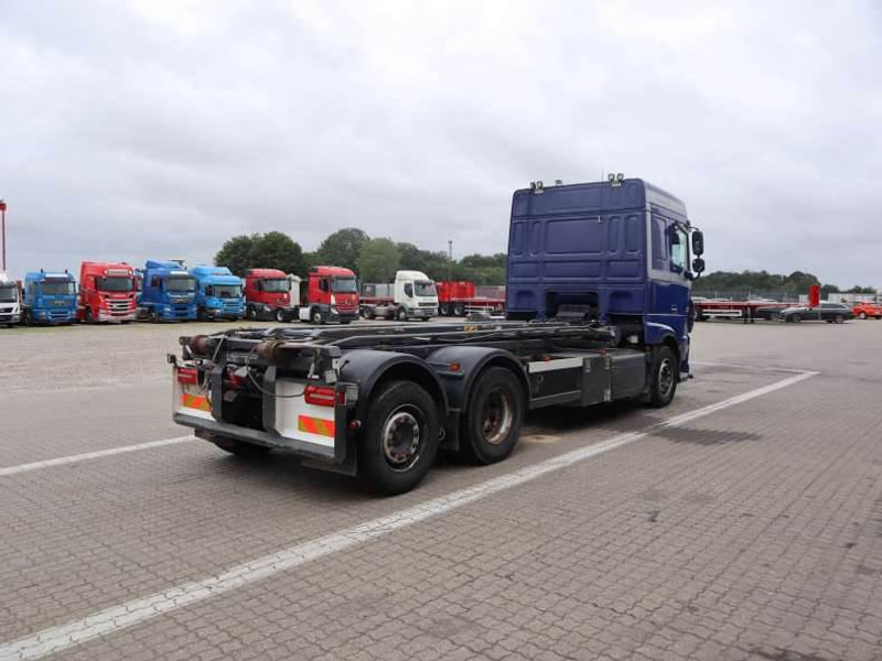 DAF XF 510 FAN EURO 6 - Teherautó - kábelrendszer: 3 kép. DAF XF 510 FAN EURO 6 - Teherautó - kábelrendszer: 3 kép.