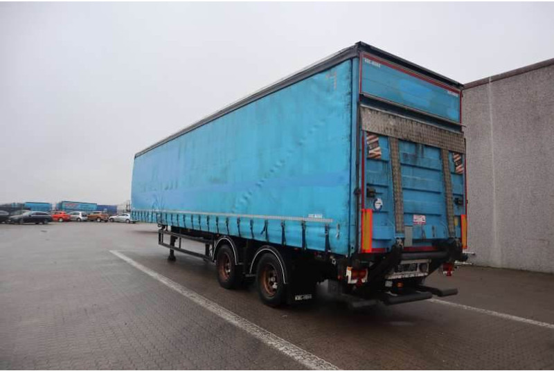 KEL-BERG 34 pl. Curtainsider/Planenauflieger/Gardintrailer - Félpótkocsi: 4 kép. KEL-BERG 34 pl. Curtainsider/Planenauflieger/Gardintrailer - Félpótkocsi: 4 kép.