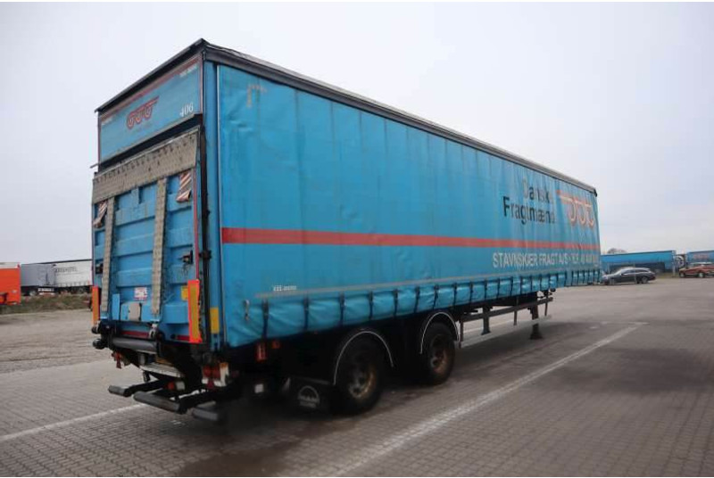 KEL-BERG 34 pl. Curtainsider/Planenauflieger/Gardintrailer - Félpótkocsi: 3 kép. KEL-BERG 34 pl. Curtainsider/Planenauflieger/Gardintrailer - Félpótkocsi: 3 kép.