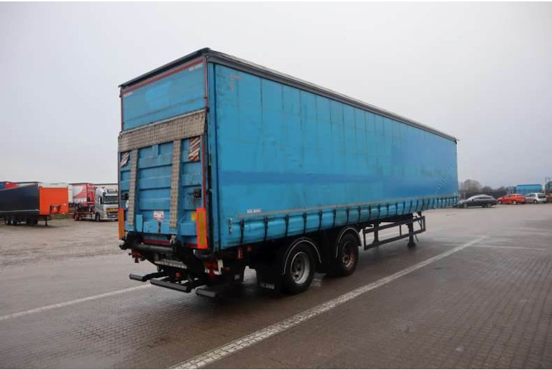 KEL-BERG 34 pl. Curtainsider/Planenauflieger/Gardintrailer - Félpótkocsi: 3 kép. KEL-BERG 34 pl. Curtainsider/Planenauflieger/Gardintrailer - Félpótkocsi: 3 kép.