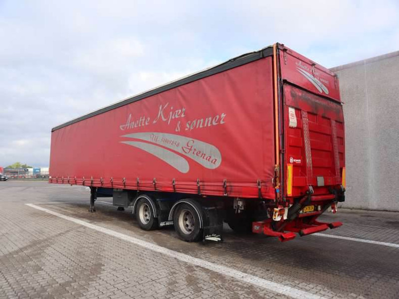KEL-BERG city Curtainsider/Planenauflieger/Gardin - Félpótkocsi: 4 kép. KEL-BERG city Curtainsider/Planenauflieger/Gardin - Félpótkocsi: 4 kép.