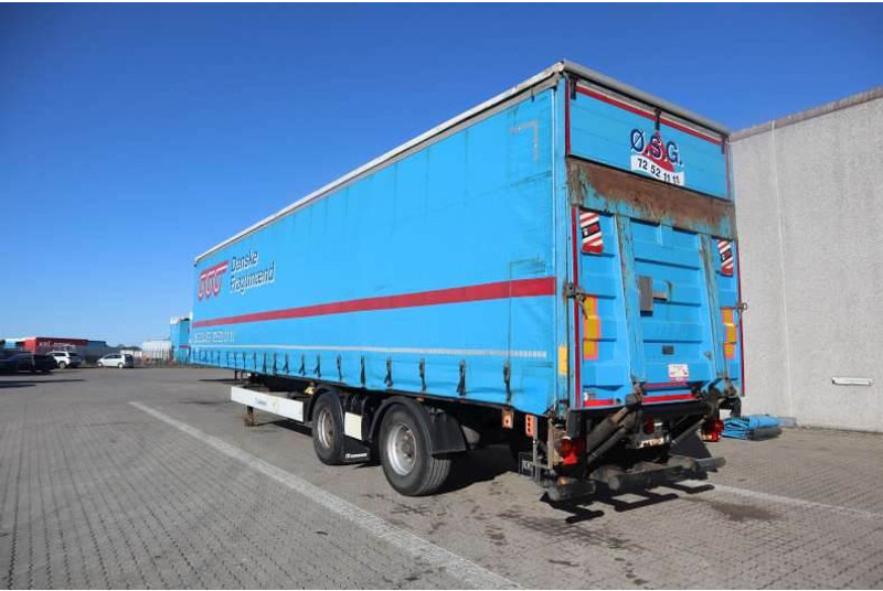 Krone 34 pl. Curtainsider/Planenauflieger/Gardintrailer - Félpótkocsi: 4 kép. Krone 34 pl. Curtainsider/Planenauflieger/Gardintrailer - Félpótkocsi: 4 kép.