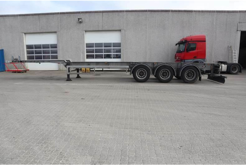 HFR Container chassis - Félpótkocsi cserefelépítményes: 5 kép. HFR Container chassis - Félpótkocsi cserefelépítményes: 5 kép.