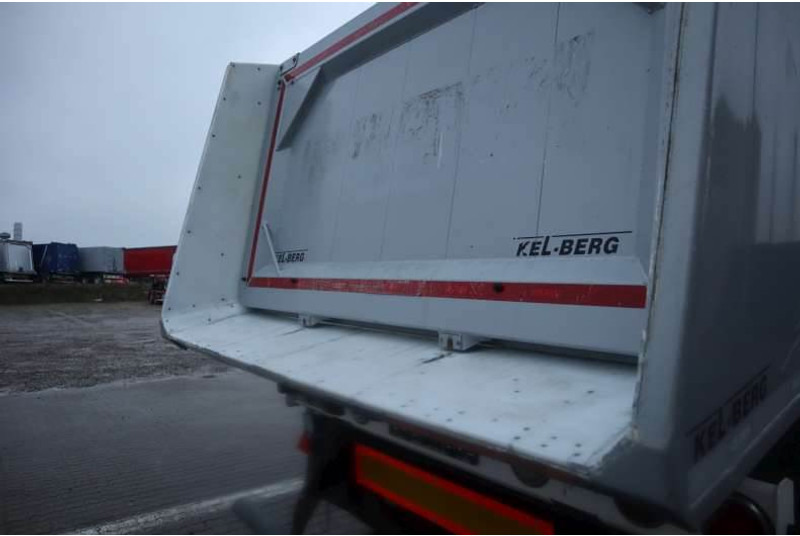 Félpótkocsi billenőplatós KEL-BERG 23 m³: 8 kép.