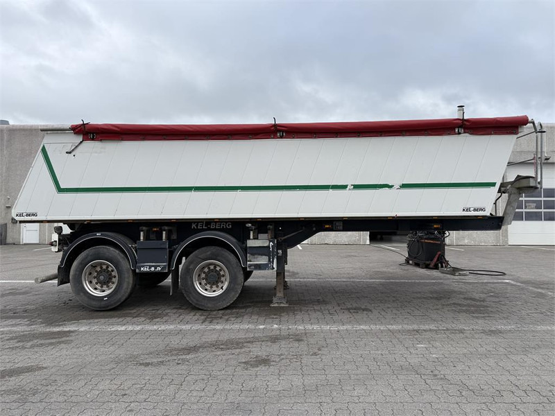 KEL-BERG 23 m³ - Félpótkocsi billenőplatós: 3 kép. KEL-BERG 23 m³ - Félpótkocsi billenőplatós: 3 kép.