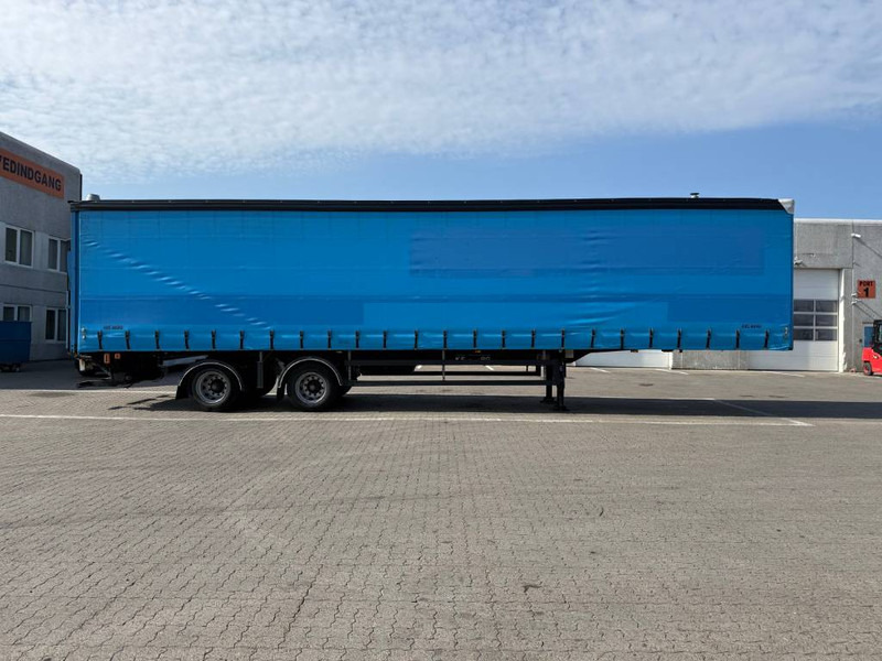 KEL-BERG Curtainsider/Planenauflieger/Gardin - Ponyvás félpótkocsi: 2 kép. KEL-BERG Curtainsider/Planenauflieger/Gardin - Ponyvás félpótkocsi: 2 kép.