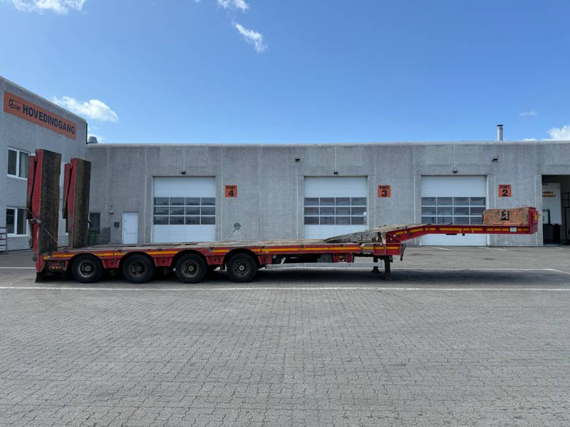 KEL-BERG Machinetrailer/Maschinenanhänger/Maskintrailer - Félpótkocsi mélybölcsős: 2 kép. KEL-BERG Machinetrailer/Maschinenanhänger/Maskintrailer - Félpótkocsi mélybölcsős: 2 kép.