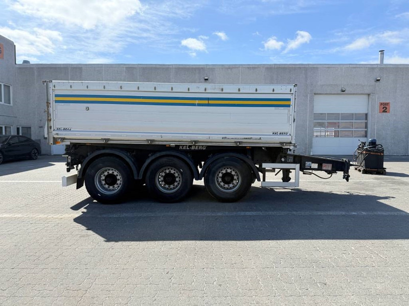 KEL-BERG Tipper / Kipper / Tipkærre - Pótkocsi billenőplatós: 2 kép. KEL-BERG Tipper / Kipper / Tipkærre - Pótkocsi billenőplatós: 2 kép.