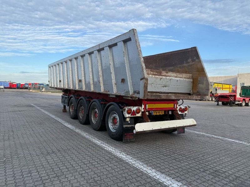 KEL-BERG Tipper / Kipper / Tiptrailer - Félpótkocsi billenőplatós: 5 kép. KEL-BERG Tipper / Kipper / Tiptrailer - Félpótkocsi billenőplatós: 5 kép.