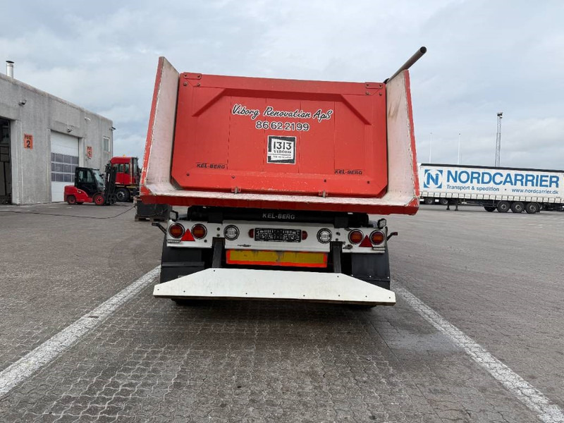 KEL-BERG Tipper / Kipper / Tiptrailer - Félpótkocsi billenőplatós: 4 kép. KEL-BERG Tipper / Kipper / Tiptrailer - Félpótkocsi billenőplatós: 4 kép.