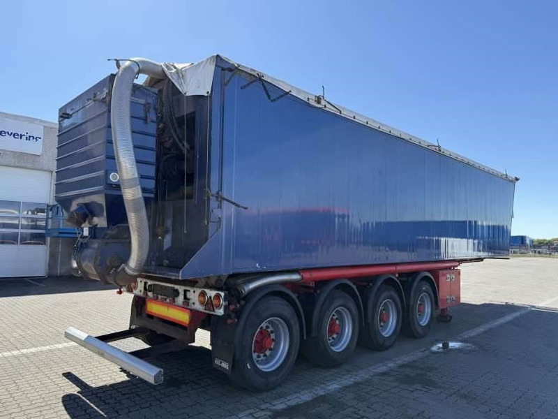 KEL-BERG Tipper w/blow & suction / Kipper mit Saug- & Blas - Félpótkocsi billenőplatós: 3 kép. KEL-BERG Tipper w/blow & suction / Kipper mit Saug- & Blas - Félpótkocsi billenőplatós: 3 kép.