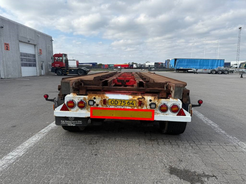 KEL-BERG Transfer trailer / Abrollanhänger / overførings - Pótkocsi cserefelépítményes: 4 kép. KEL-BERG Transfer trailer / Abrollanhänger / overførings - Pótkocsi cserefelépítményes: 4 kép.