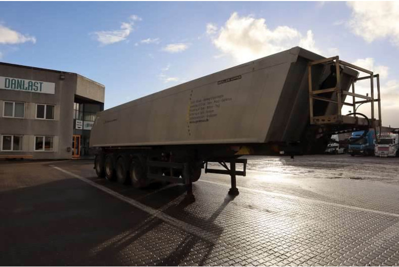 Meiller Tipper/Kipper/Tiptrailer - Félpótkocsi billenőplatós: 2 kép. Meiller Tipper/Kipper/Tiptrailer - Félpótkocsi billenőplatós: 2 kép.