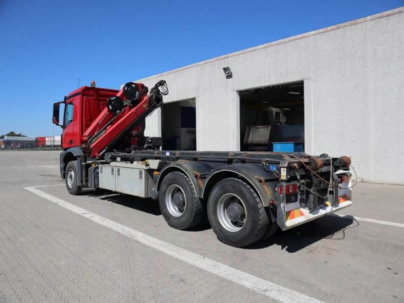 Mercedes-Benz Arocs 2643 euro 6 - Teherautó - kábelrendszer: 5 kép. Mercedes-Benz Arocs 2643 euro 6 - Teherautó - kábelrendszer: 5 kép.