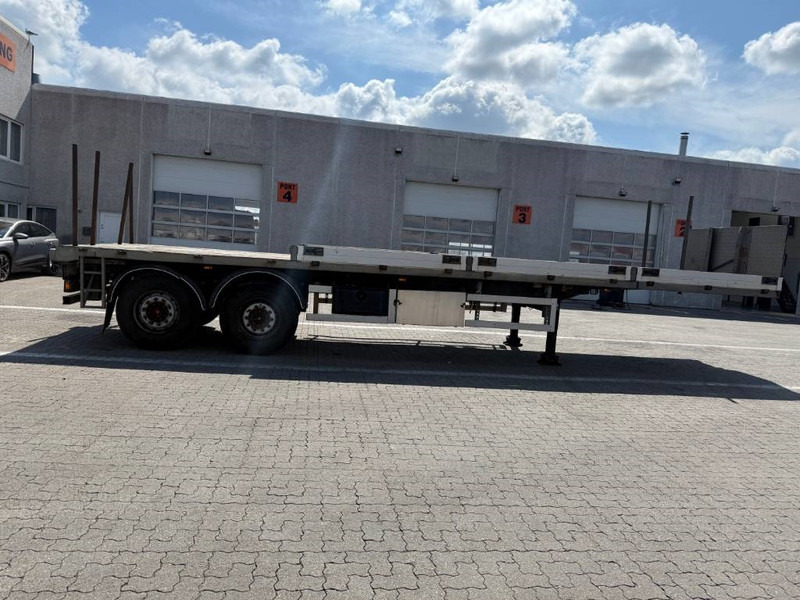 Nordic Trailer Heavy-duty / Schwerlastauflieger / sværlast - Platós félpótkocsi: 4 kép. Nordic Trailer Heavy-duty / Schwerlastauflieger / sværlast - Platós félpótkocsi: 4 kép.