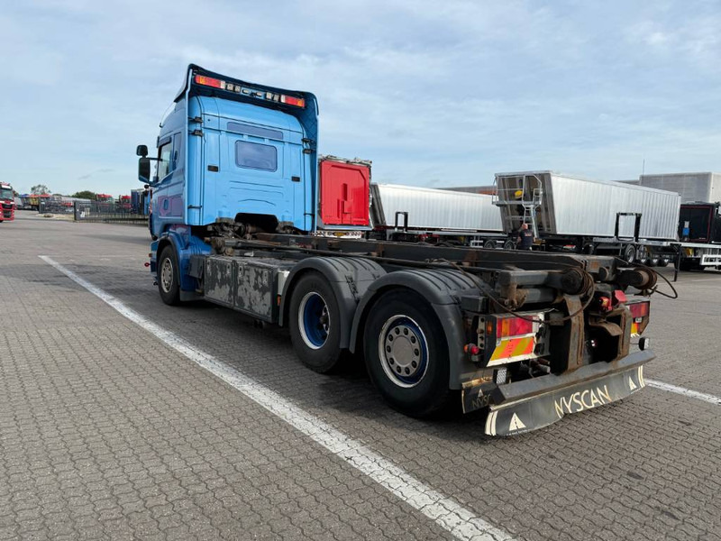 Scania R 500 - Cserefelépítményes teherautó: 5 kép. Scania R 500 - Cserefelépítményes teherautó: 5 kép.