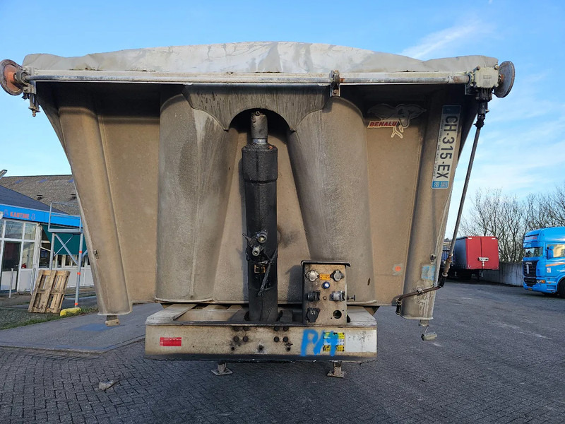 Benalu C34 - SMB - DRUM - Steelspring - Félpótkocsi billenőplatós: 2 kép. Benalu C34 - SMB - DRUM - Steelspring - Félpótkocsi billenőplatós: 2 kép.