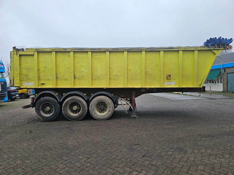 Benalu C34CSB01 - SMB - DRUM - Steelspring - Félpótkocsi billenőplatós: 4 kép. Benalu C34CSB01 - SMB - DRUM - Steelspring - Félpótkocsi billenőplatós: 4 kép.