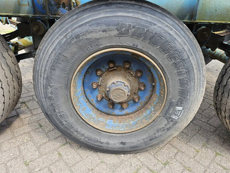 Félpótkocsi cserefelépítményes Fruehauf STEELSPRING - Drum: 9 kép.