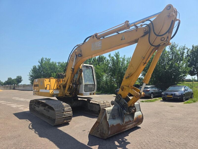 Liebherr R 912 LC crawler excavator Liebherr R912LC Graafmachine – Rupsgraafmachine - Lánctalpas kotró: 3 kép. Liebherr R 912 LC crawler excavator Liebherr R912LC Graafmachine – Rupsgraafmachine - Lánctalpas kotró: 3 kép.