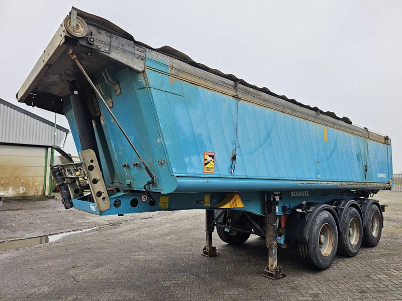 Schmitz Cargobull Steel chassis / Alu Bucket - Félpótkocsi billenőplatós: 1 kép. Schmitz Cargobull Steel chassis / Alu Bucket - Félpótkocsi billenőplatós: 1 kép.
