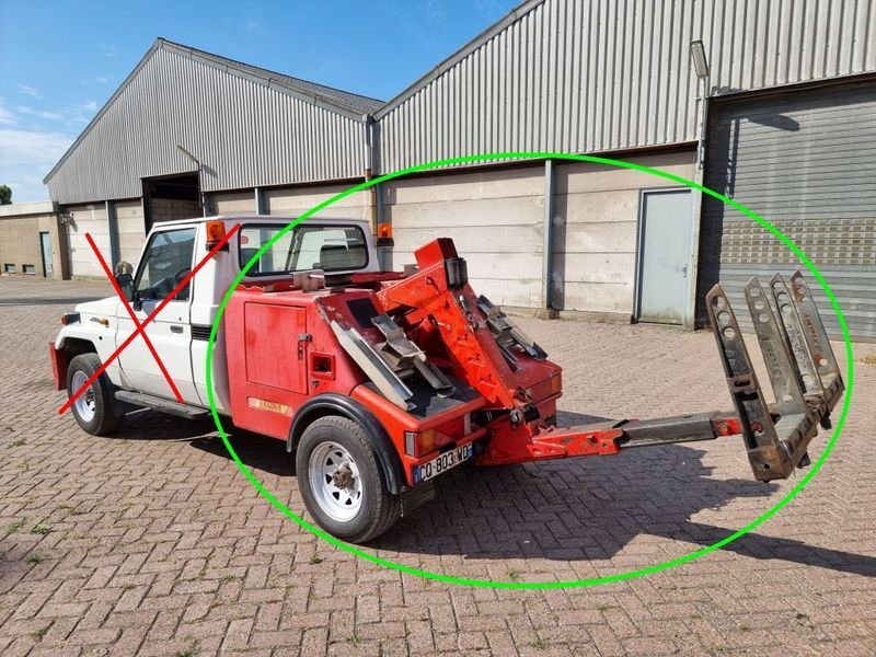 Toyota JIGE - Tow system - takelsysteem - Vontató: 5 kép. Toyota JIGE - Tow system - takelsysteem - Vontató: 5 kép.