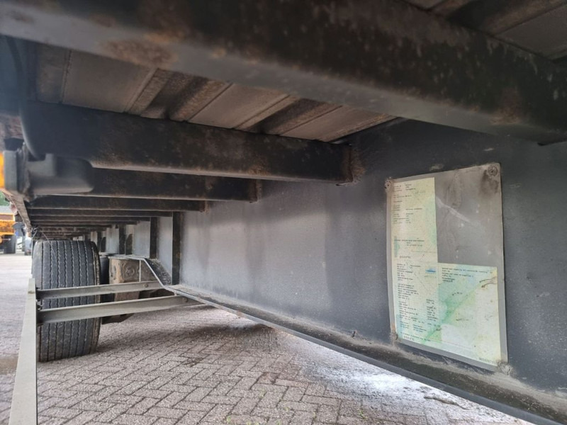 Ponyvás félpótkocsi Van Hool SAF - DISC: 11 kép. Ponyvás félpótkocsi Van Hool SAF - DISC: 11 kép.