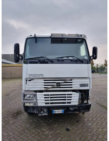 Volvo FH 12.420 6x4 - Manual Gear - STEEL/STEEL - Big Axles - PTO - Billenőplatós teherautó: 3 kép. Volvo FH 12.420 6x4 - Manual Gear - STEEL/STEEL - Big Axles - PTO - Billenőplatós teherautó: 3 kép.