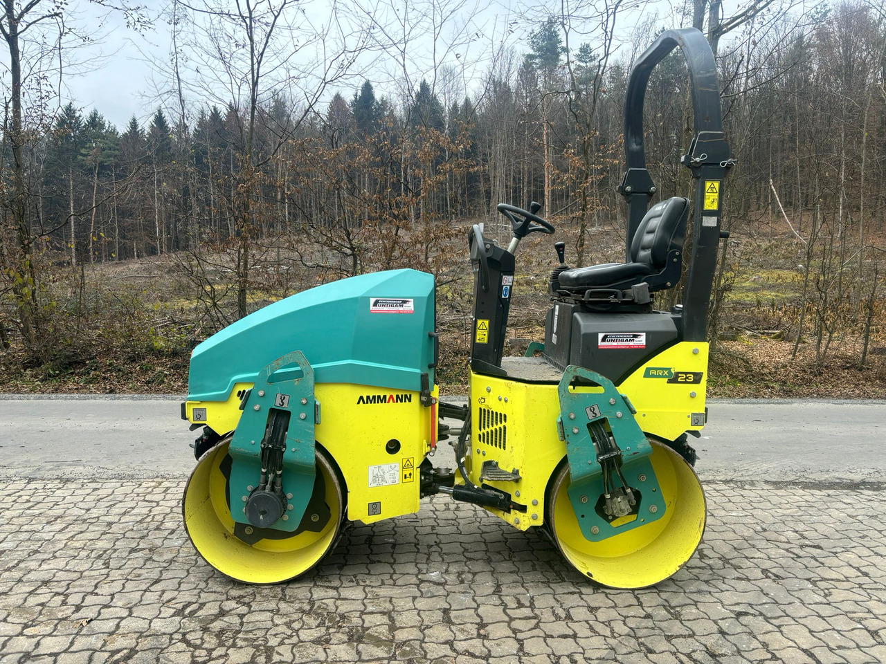 AMMANN ARX 23 - Úthenger: 1 kép. AMMANN ARX 23 - Úthenger: 1 kép.