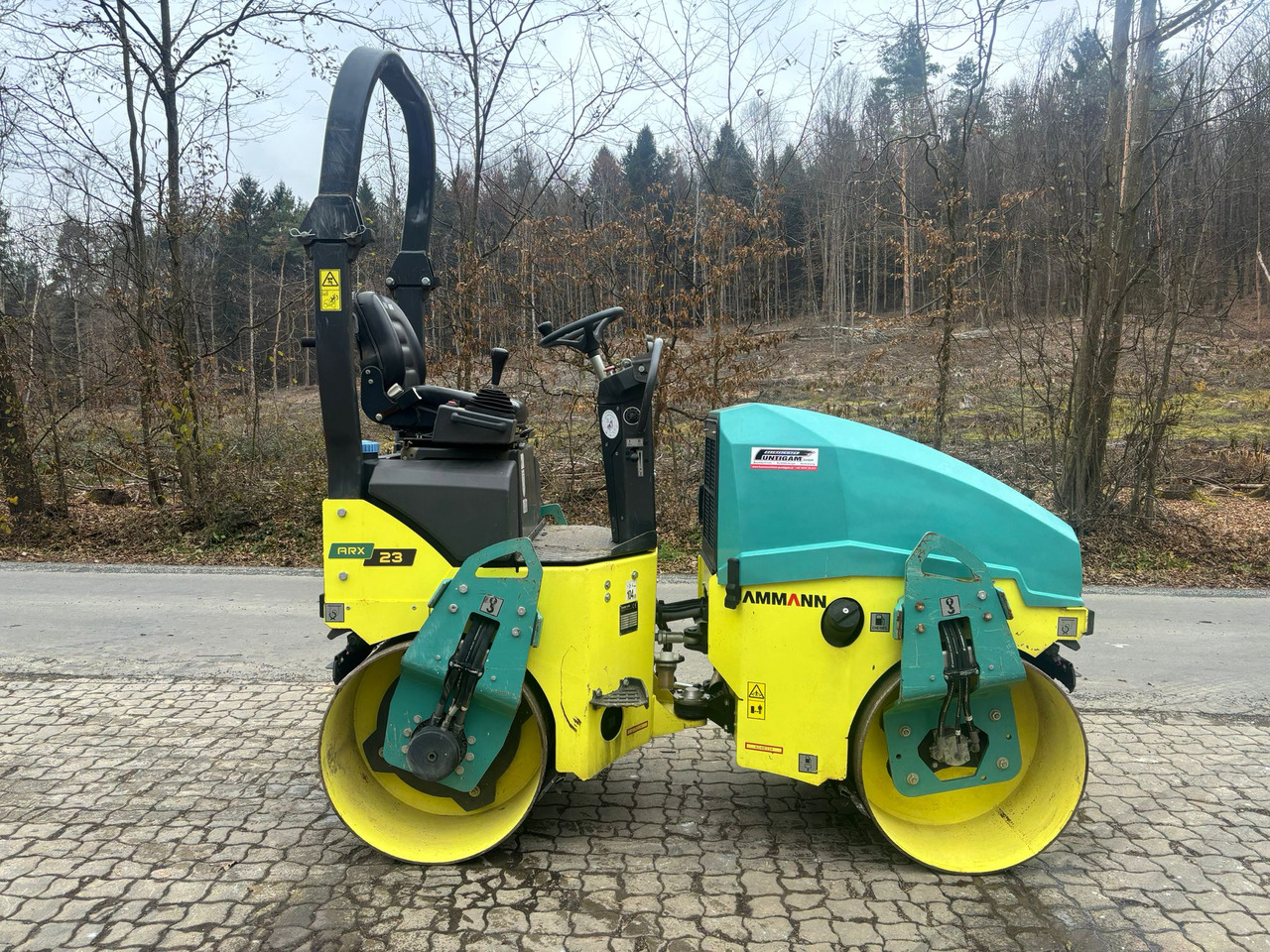 AMMANN ARX 23 - Úthenger: 2 kép. AMMANN ARX 23 - Úthenger: 2 kép.
