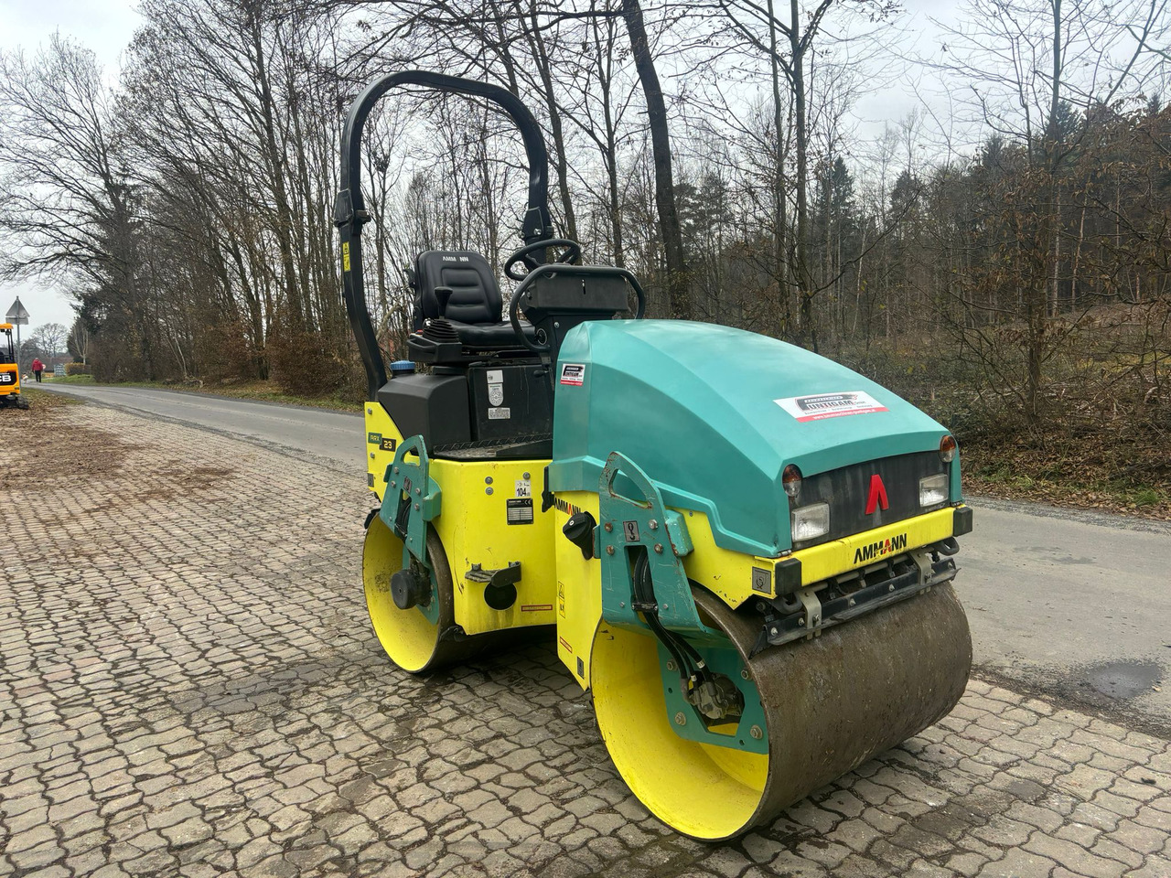 AMMANN ARX 23 - Úthenger: 4 kép. AMMANN ARX 23 - Úthenger: 4 kép.