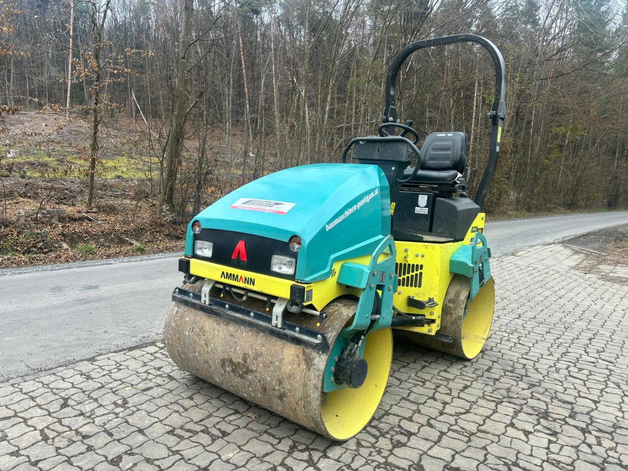 AMMANN ARX 26 - Úthenger: 3 kép. AMMANN ARX 26 - Úthenger: 3 kép.