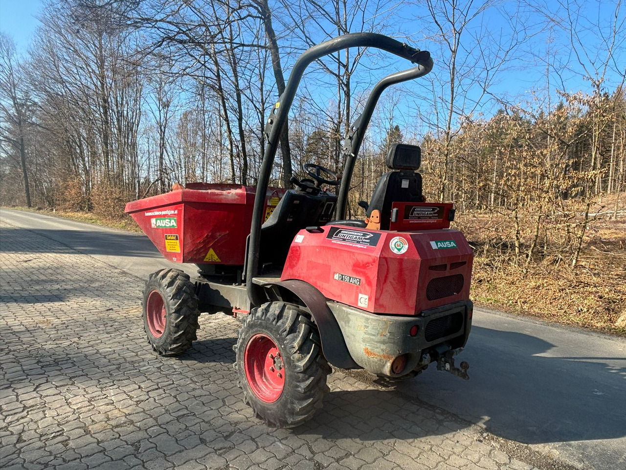 AUSA D 150 AHG - Minidömper: 5 kép. AUSA D 150 AHG - Minidömper: 5 kép.