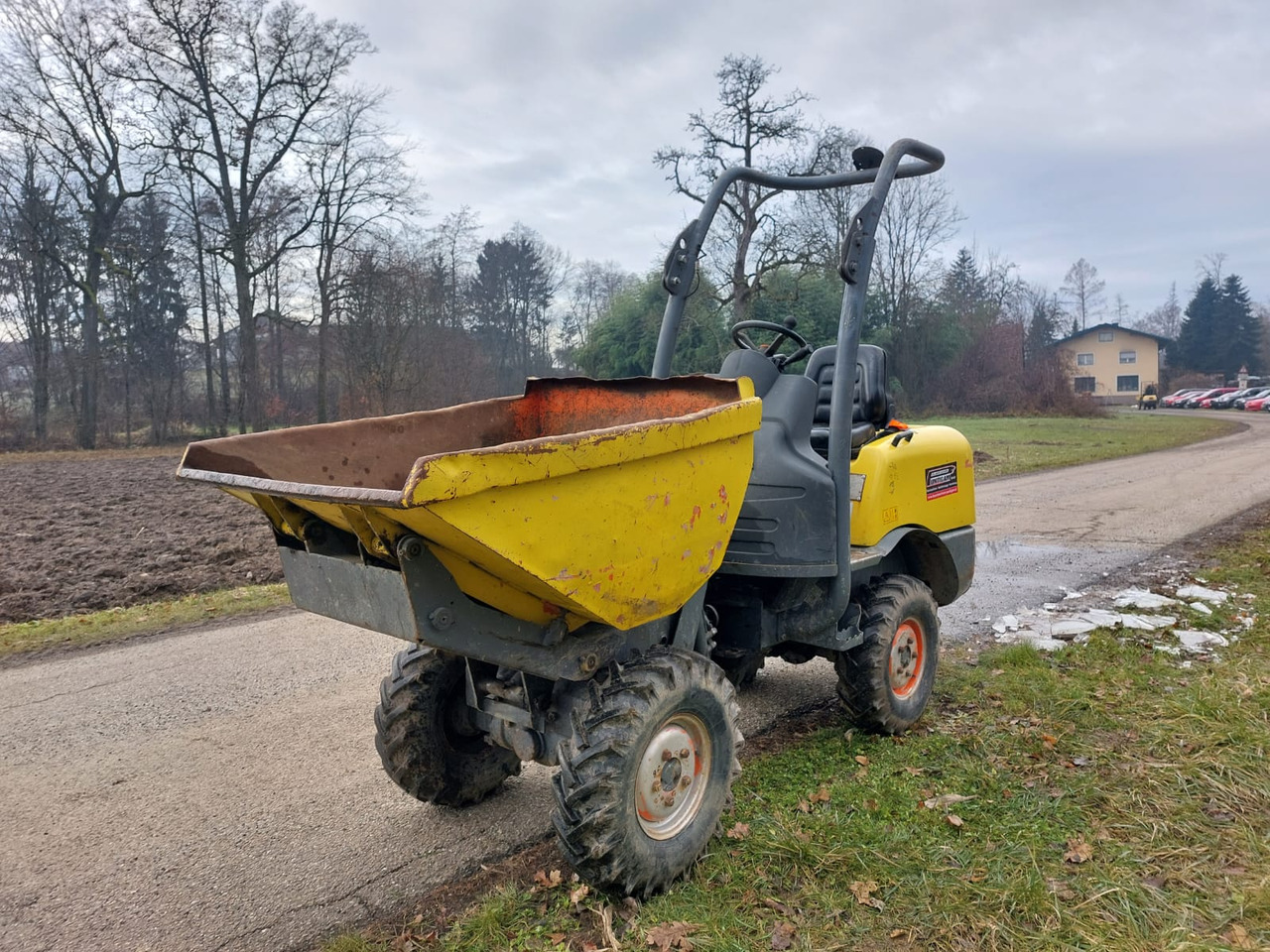 AUSA D 85 AHA - Dömper: 3 kép. AUSA D 85 AHA - Dömper: 3 kép.