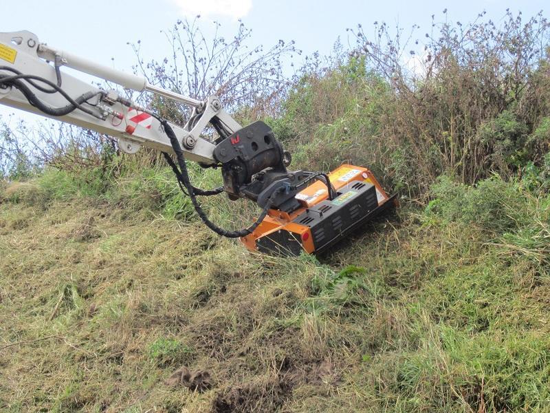 BERTI CKT/SB 100 - Adapterek - Minikotró: 3 kép. BERTI CKT/SB 100 - Adapterek - Minikotró: 3 kép.