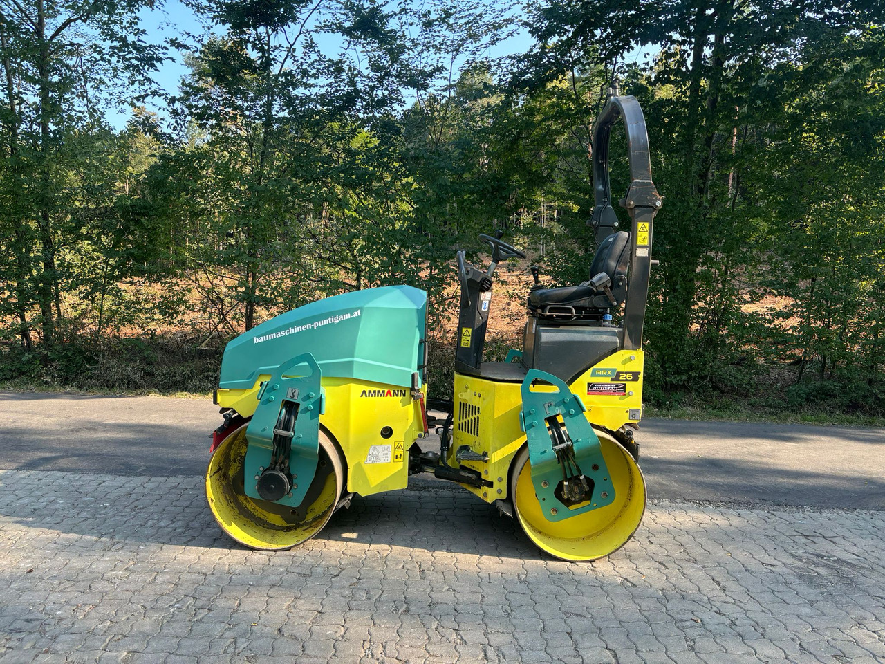 Ammann ARX 26 - Úthenger: 1 kép. Ammann ARX 26 - Úthenger: 1 kép.