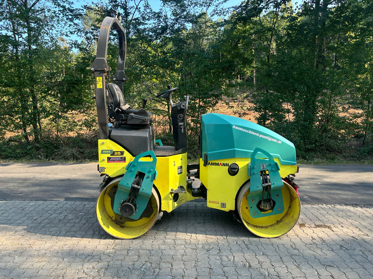 Ammann ARX 26 - Úthenger: 2 kép. Ammann ARX 26 - Úthenger: 2 kép.