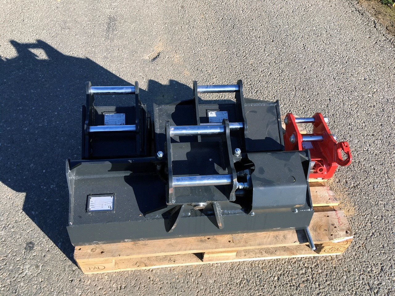 Geel-Martin Package of buckets - Kanál - Minikotró: 3 kép. Geel-Martin Package of buckets - Kanál - Minikotró: 3 kép.