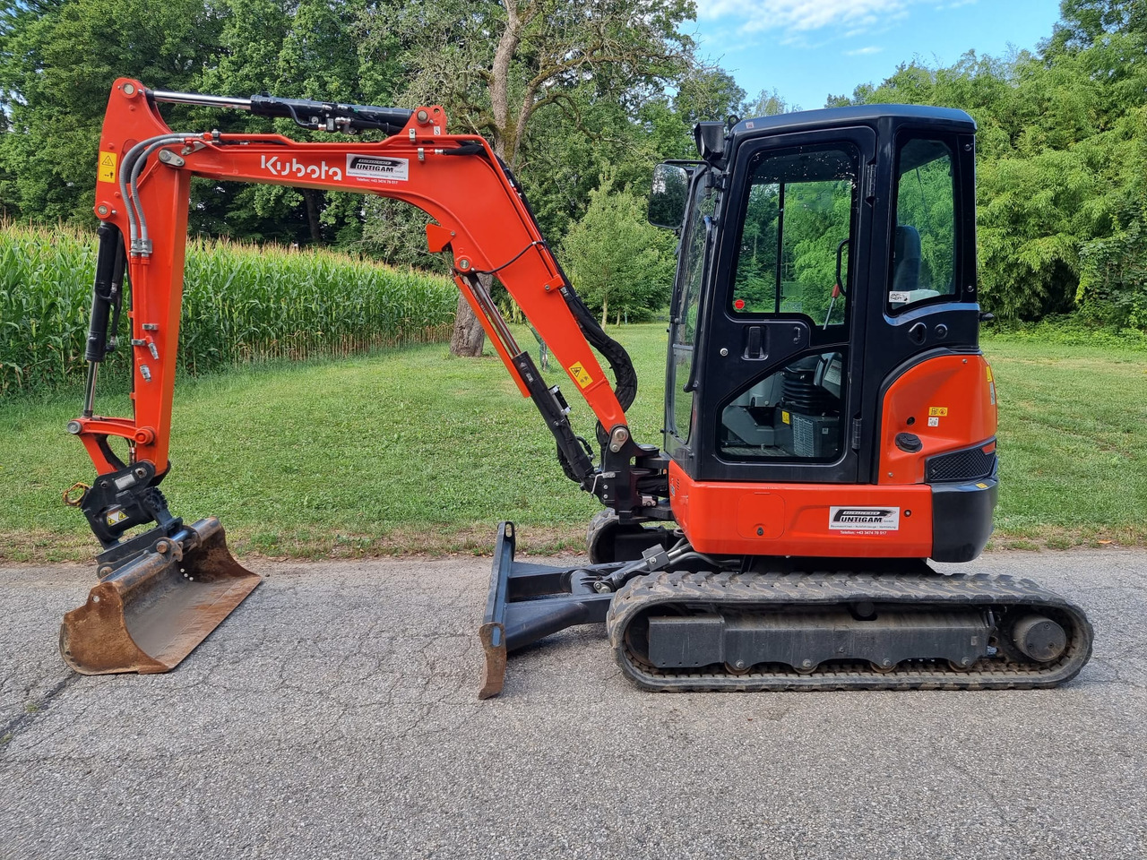 KUBOTA U 36-4 - Minikotró: 1 kép. KUBOTA U 36-4 - Minikotró: 1 kép.
