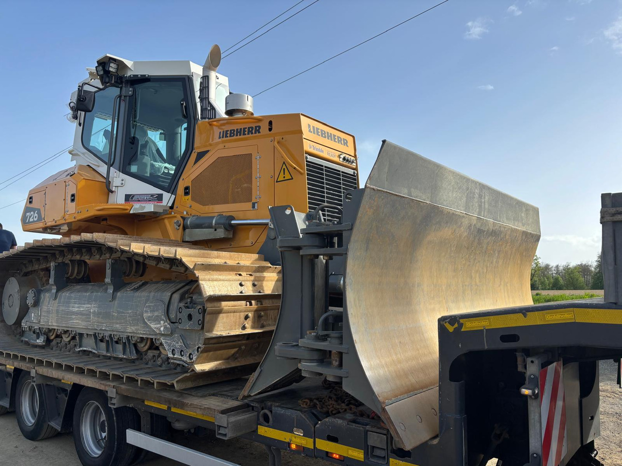 LIEBHERR PR 726 05 LGP - Buldózer: 2 kép. LIEBHERR PR 726 05 LGP - Buldózer: 2 kép.