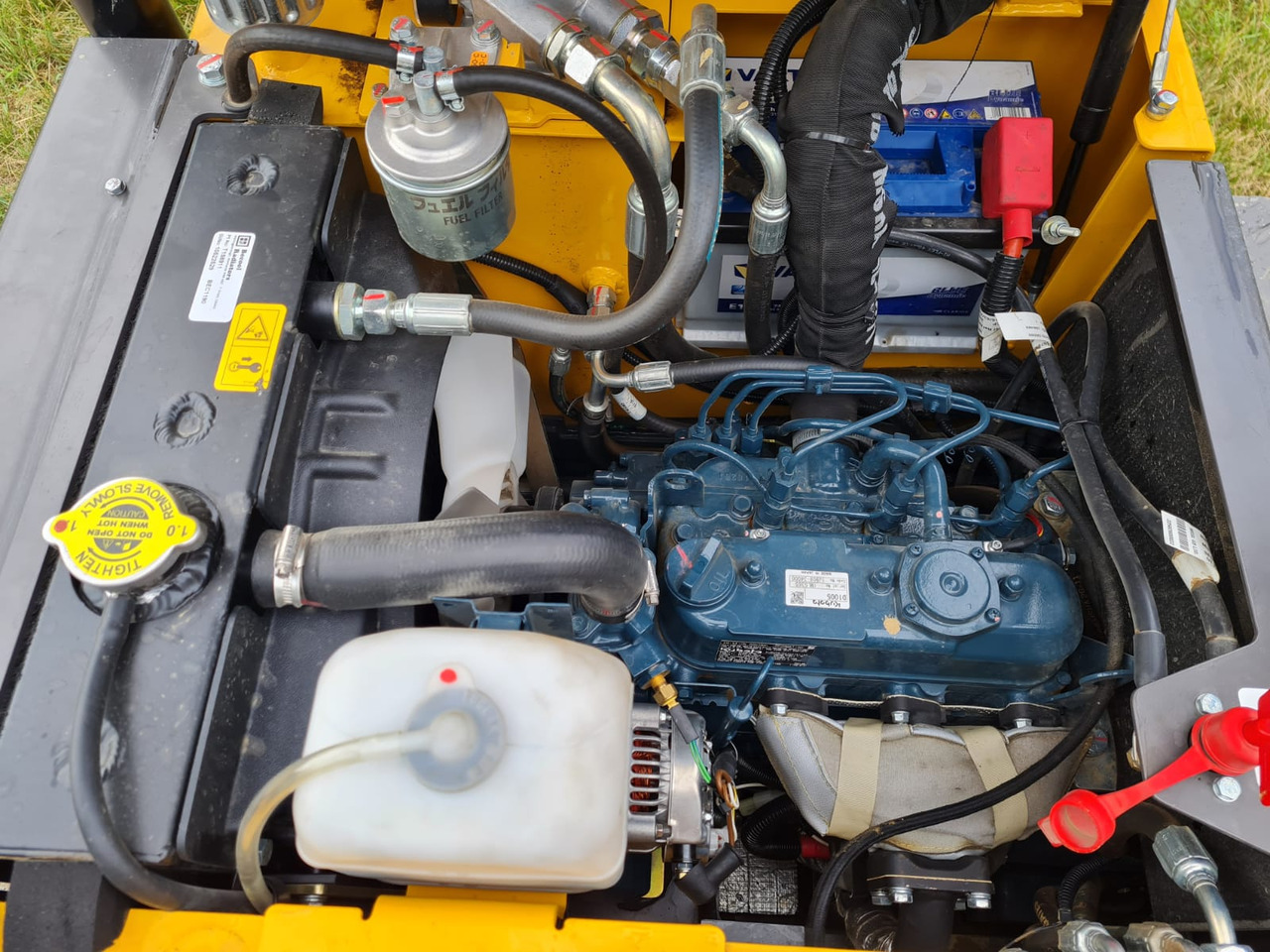 Minidömper MECALAC TA 1 eh: 14 kép. Minidömper MECALAC TA 1 eh: 14 kép.