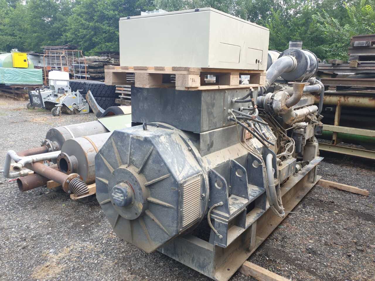Siemens 3-Gen 1FC2 - Áramfejlesztő: 5 kép. Siemens 3-Gen 1FC2 - Áramfejlesztő: 5 kép.
