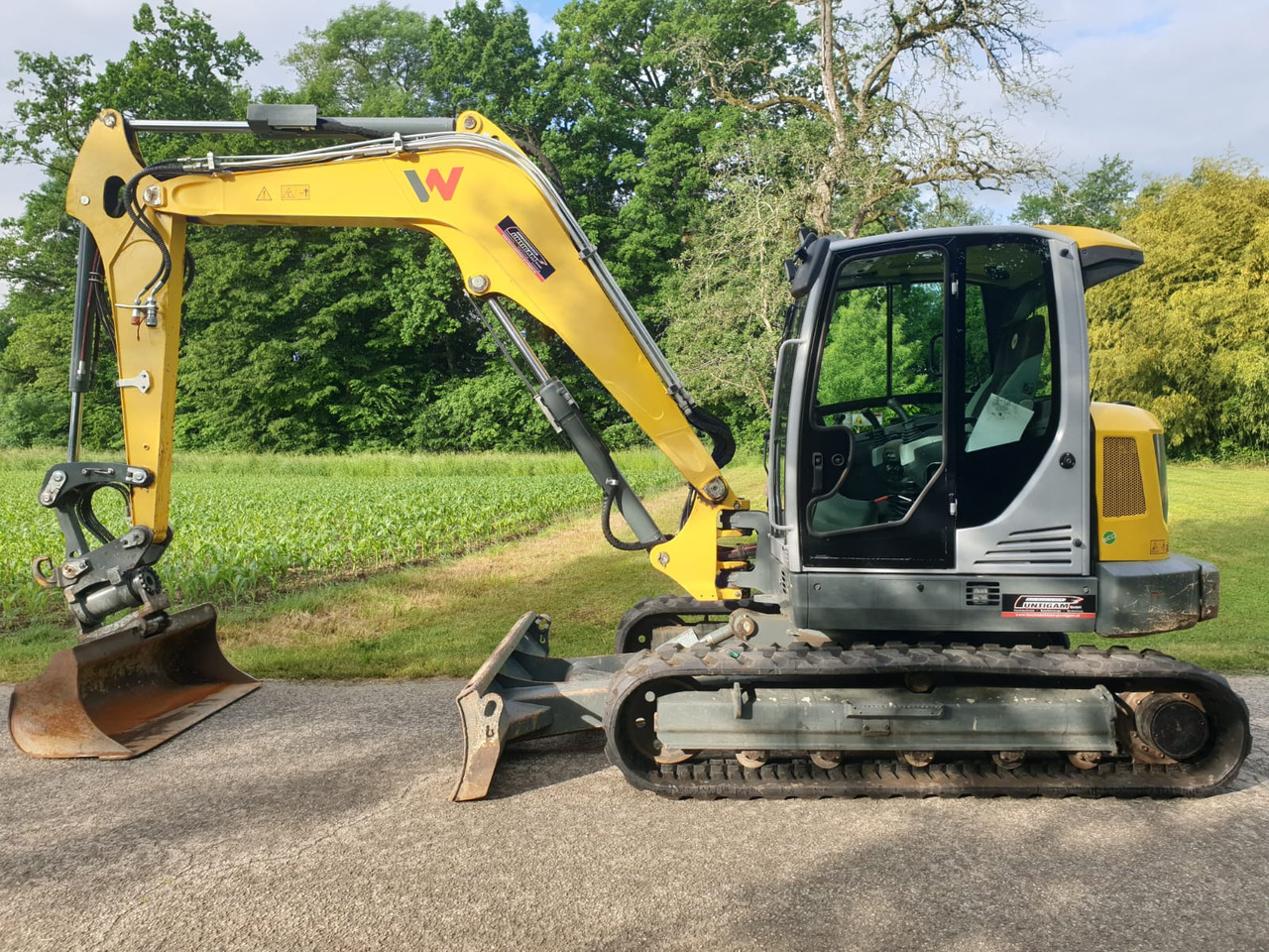 WACKER Neuson ET 90 - Minikotró: 1 kép. WACKER Neuson ET 90 - Minikotró: 1 kép.