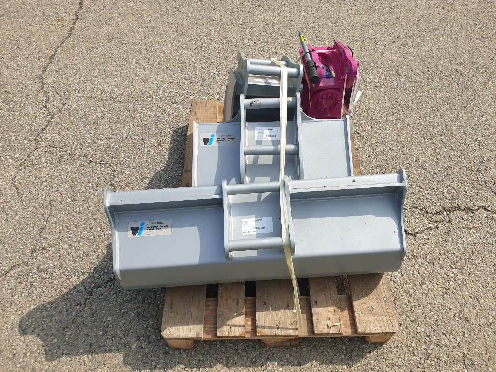 Winkelbauer Winkelbauer bucket package for 1.5t mini excavator - Kotró kanál - Minikotró: 4 kép. Winkelbauer Winkelbauer bucket package for 1.5t mini excavator - Kotró kanál - Minikotró: 4 kép.