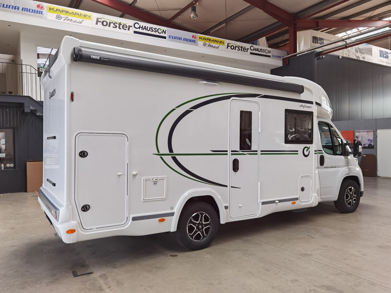 Chausson 640 ULTIMATE / MODELL 2026 / XXL- HUBBETT - Félintegrált lakóautó: 5 kép. Chausson 640 ULTIMATE / MODELL 2026 / XXL- HUBBETT - Félintegrált lakóautó: 5 kép.