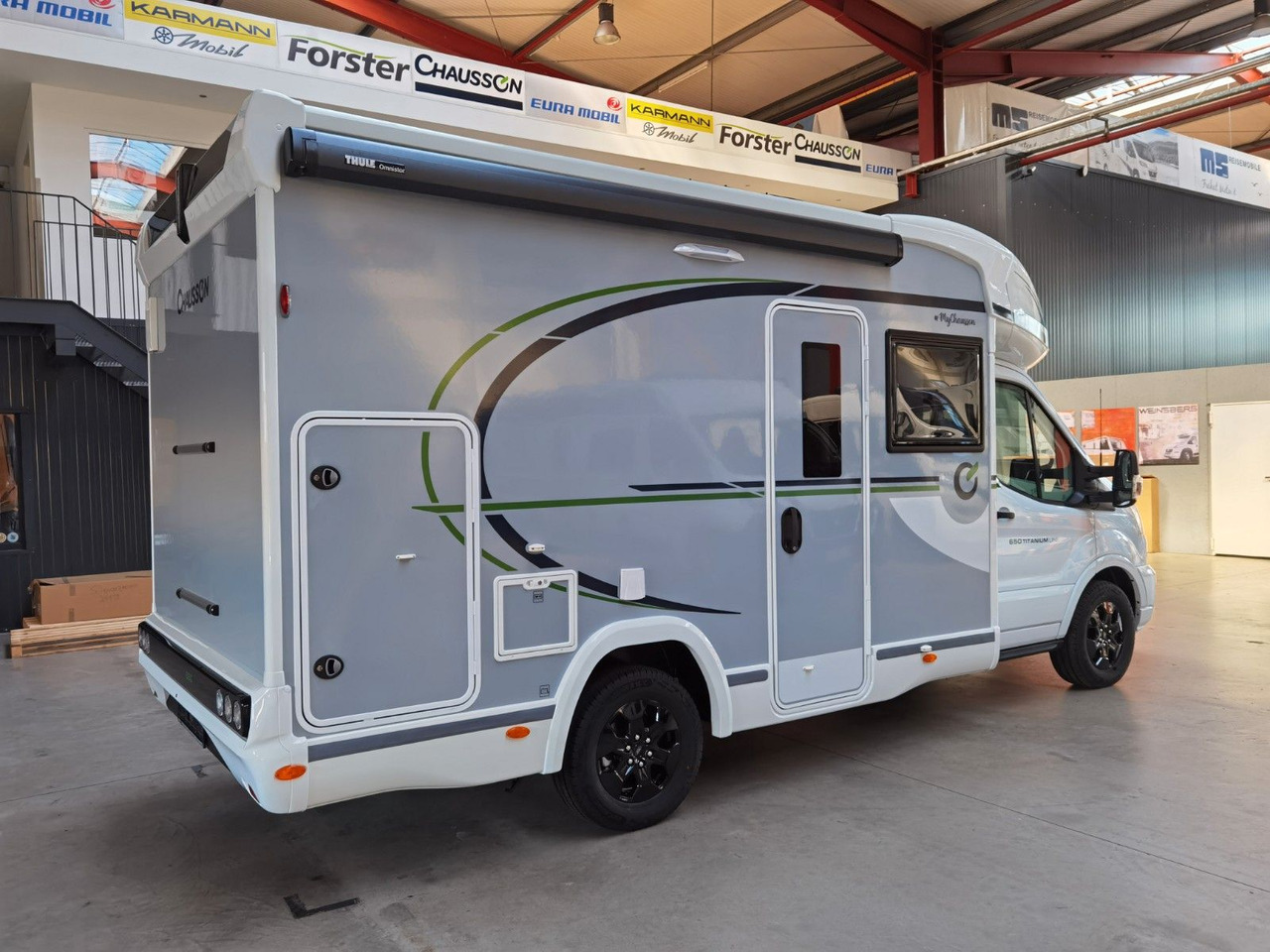 Chausson 650 TITANIUM / MODELL 2026 / 165PS-8G. / HUBBETT - Félintegrált lakóautó: 4 kép. Chausson 650 TITANIUM / MODELL 2026 / 165PS-8G. / HUBBETT - Félintegrált lakóautó: 4 kép.